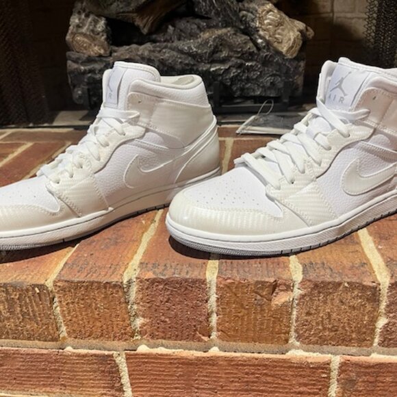 2011 Air Jordan 1 Phat White Wolf Grey main image 6